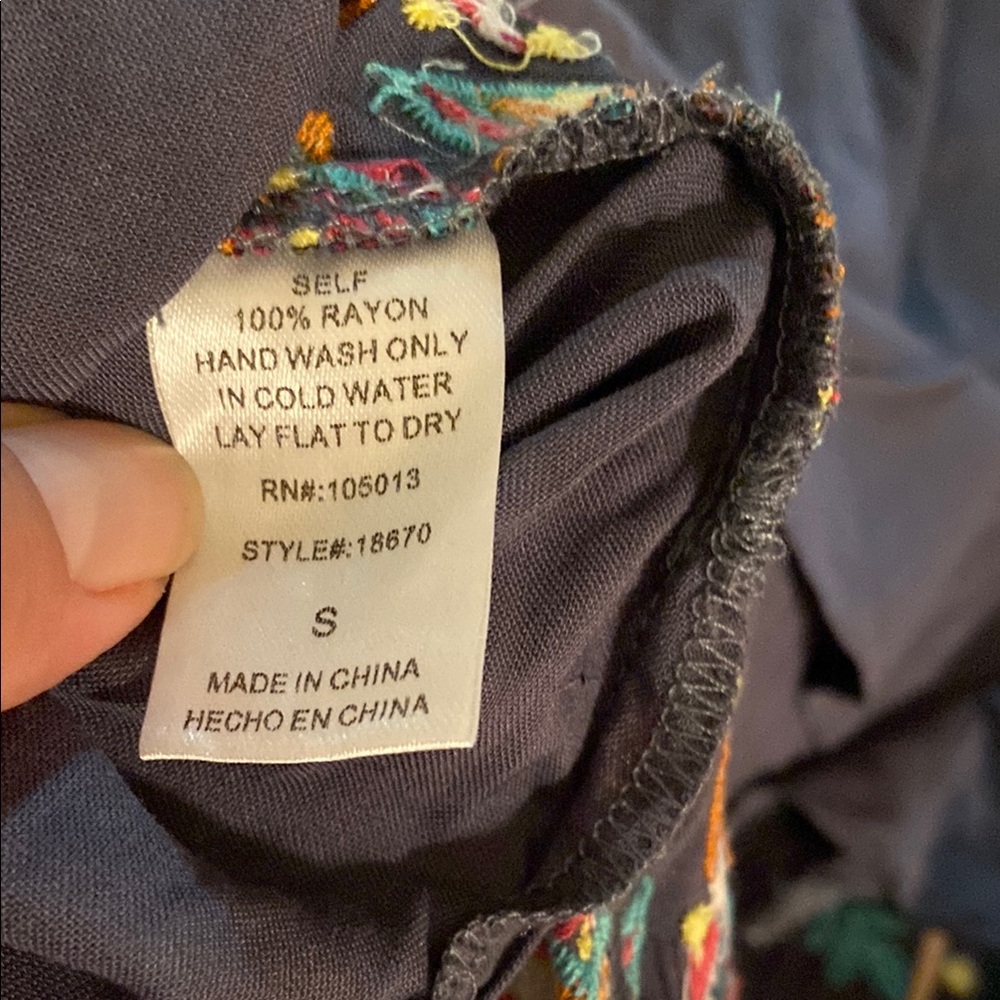 Sovereign Code Colorful Patterned Women's Top - Picture 6 of 7